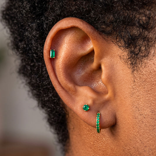 Emerald Baguette Threaded Labret