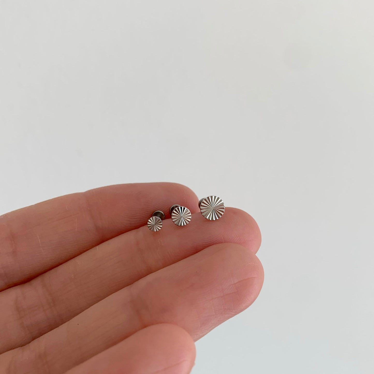 3-5mm Whorl Disc Push Pin