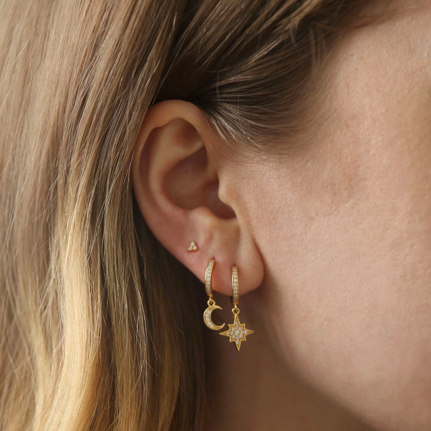 Tiny Triangle stud