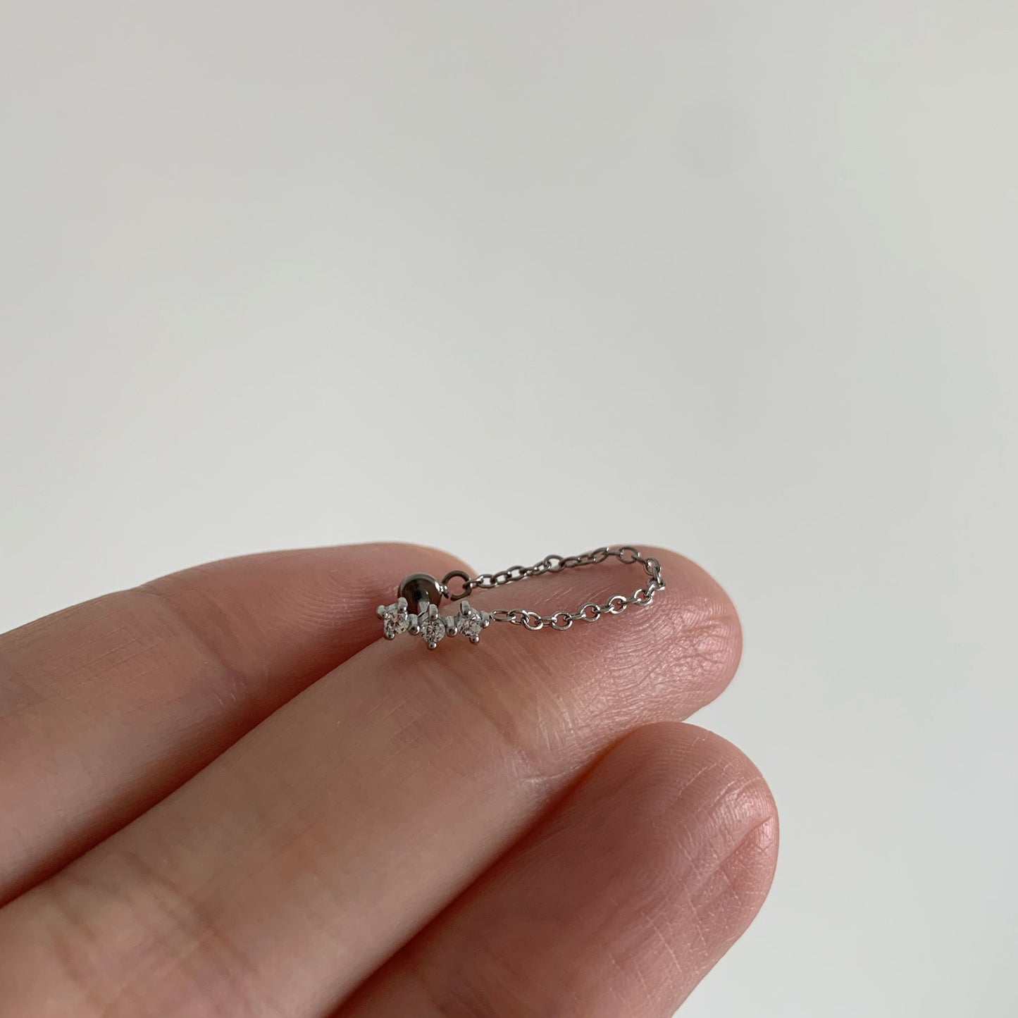 Three CZ Chain Push Pin