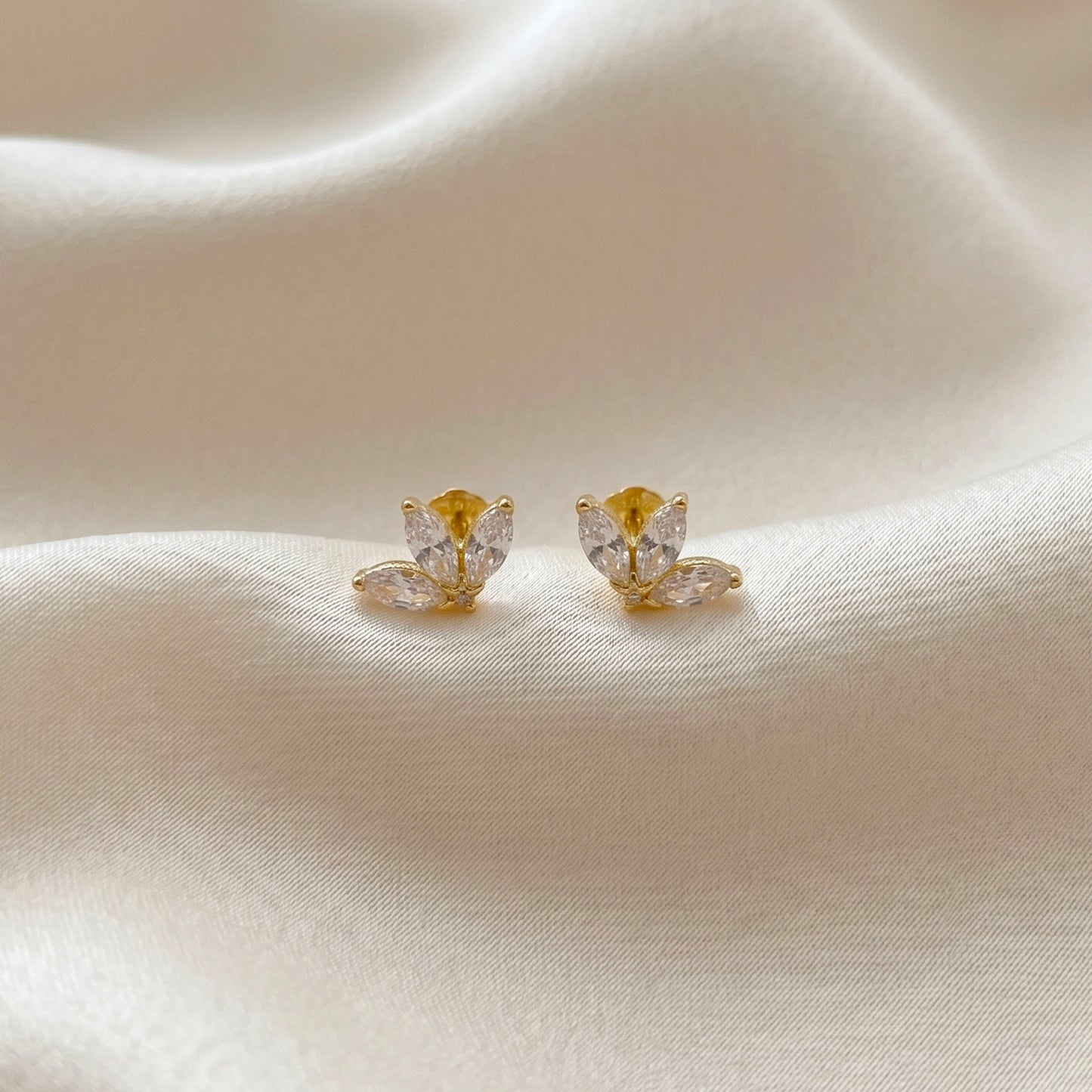 Three Leaf Stud