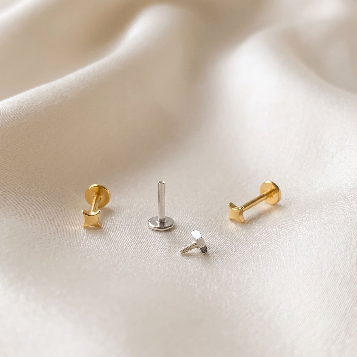 Mini Spark Threaded Labret