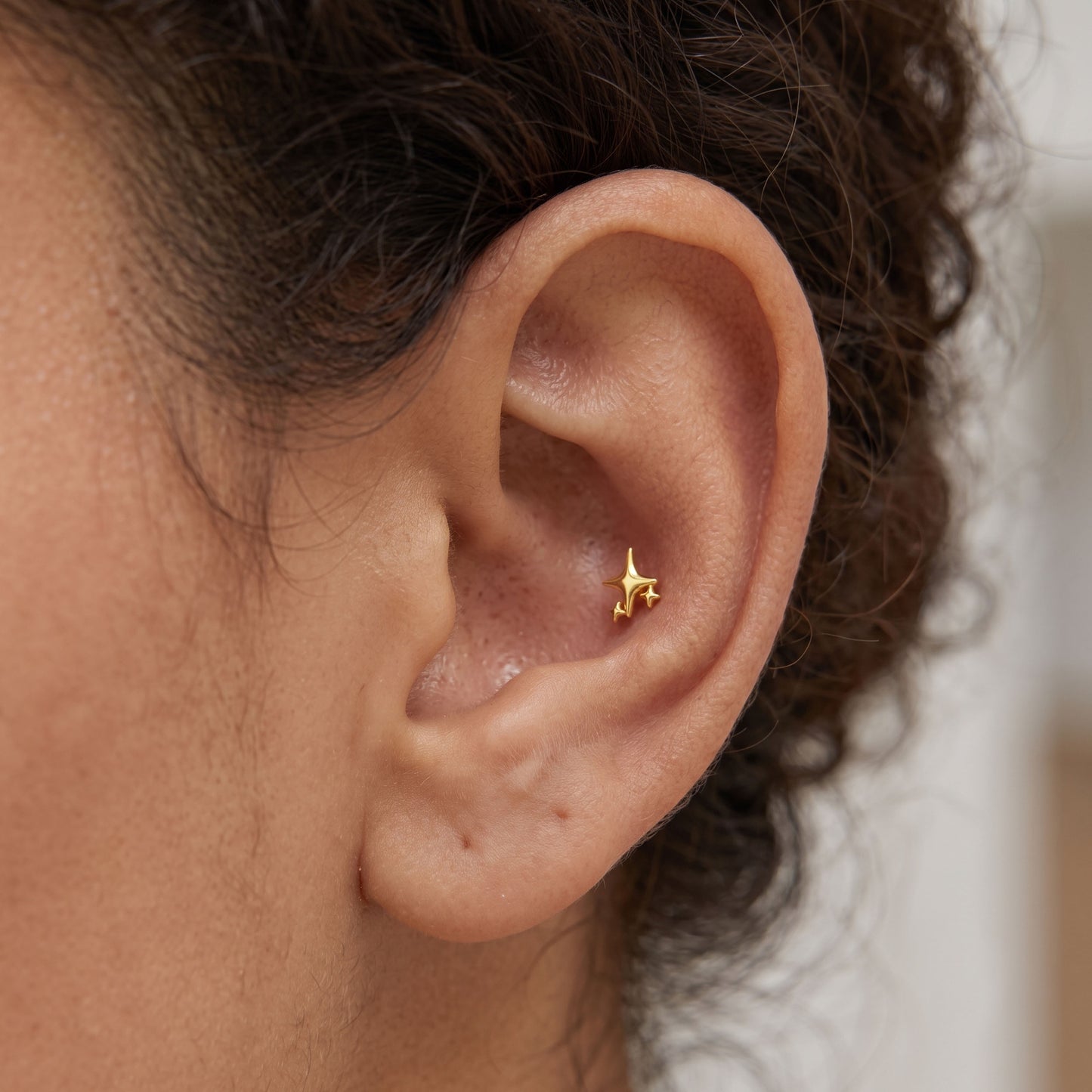 Spiky Star Threaded Labret