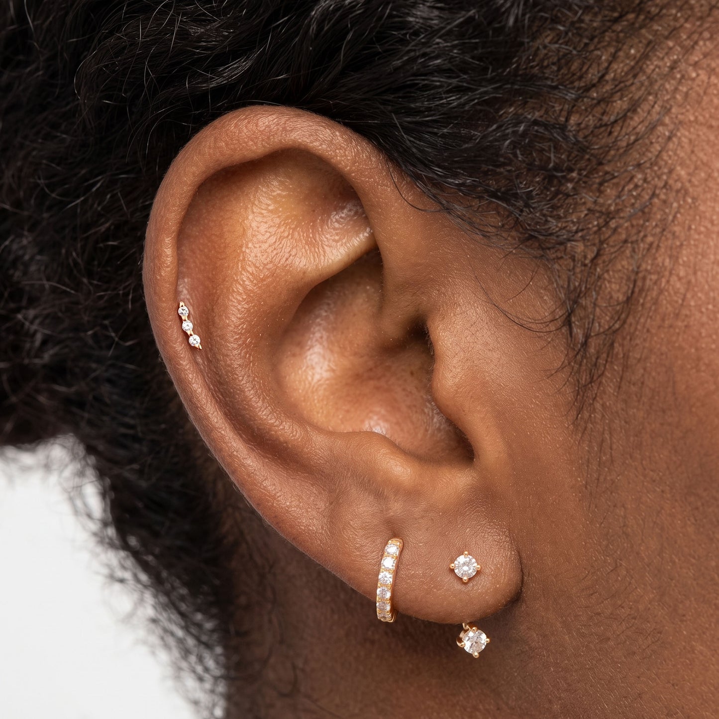 Mini 3-Stone Bar Threaded Labret