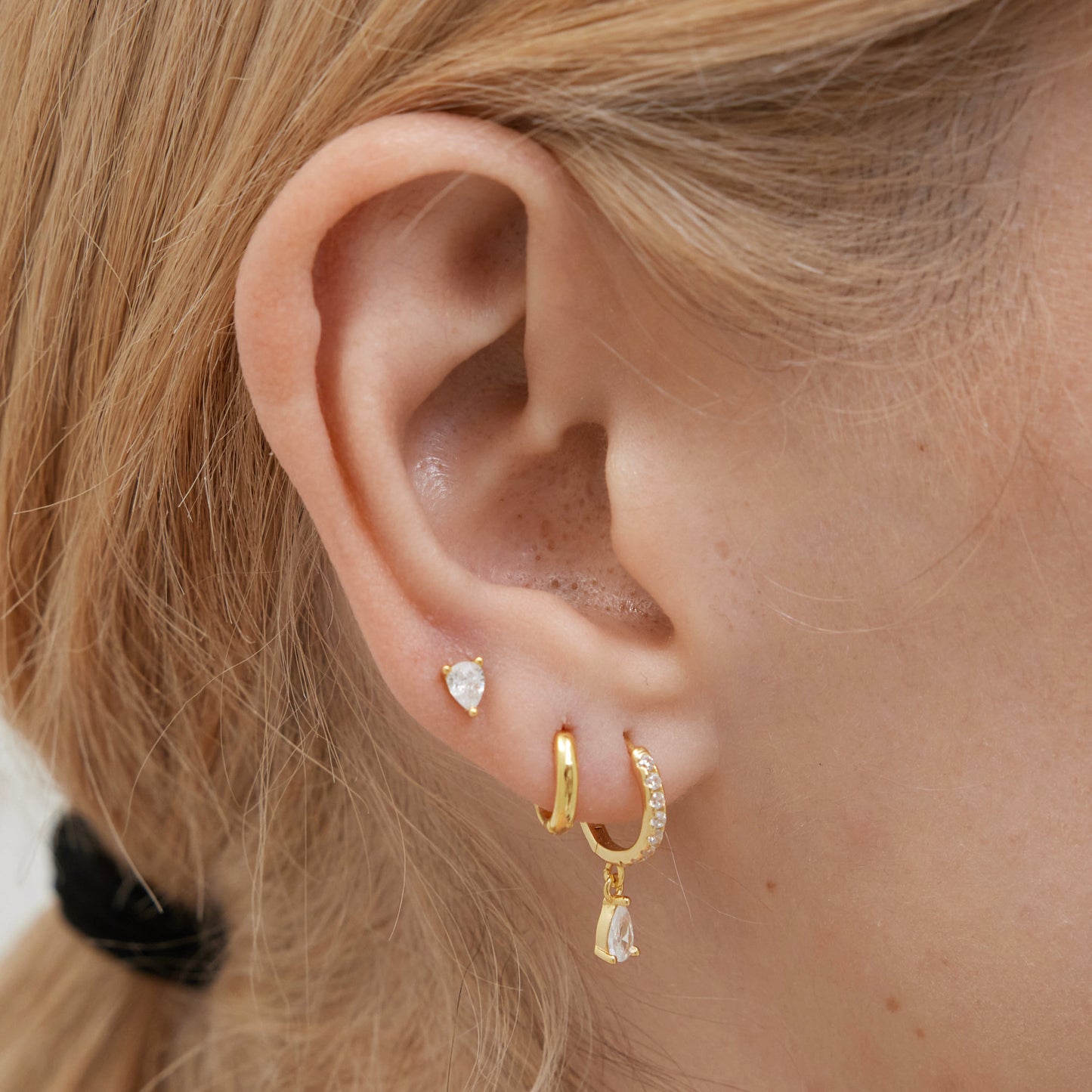 Pear Shape Dangle Set