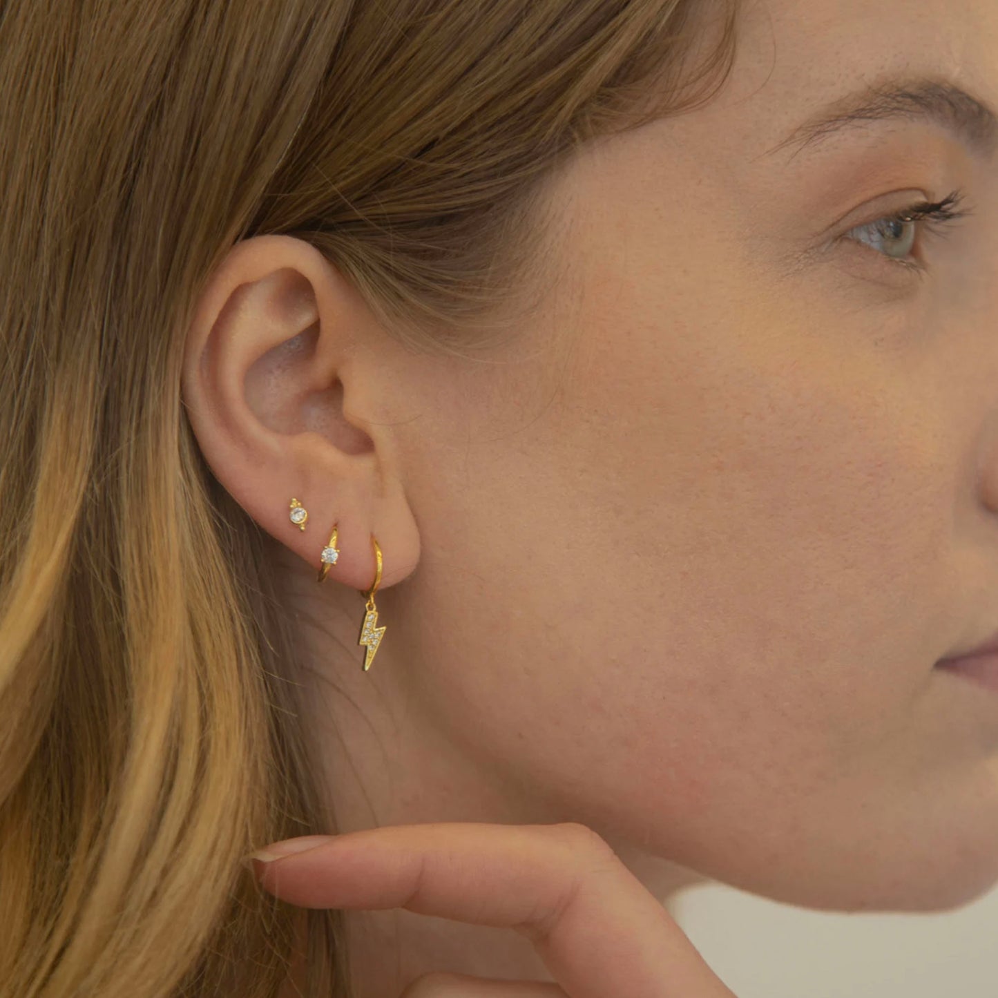 Tiny Triangle Ball Threaded Labret