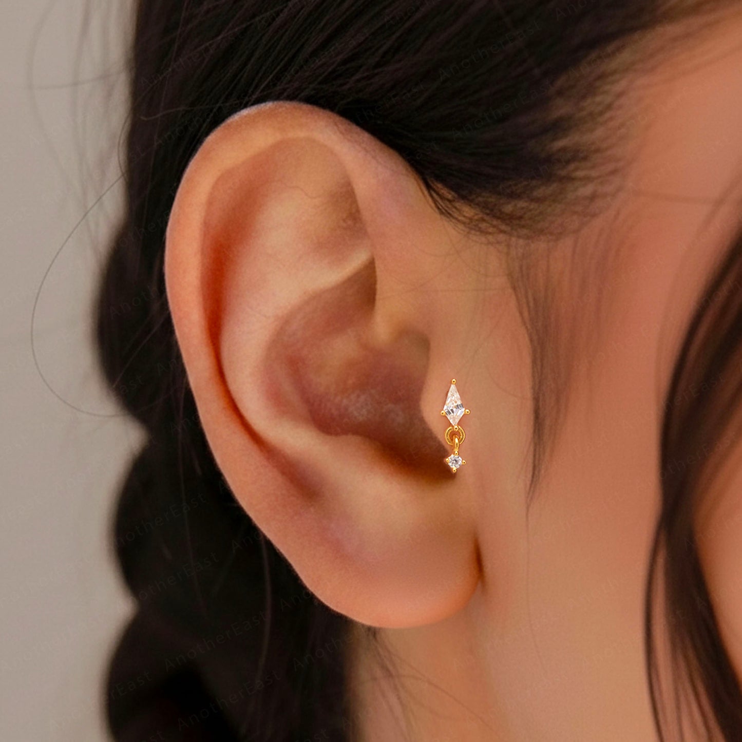 Kite Cut Dangle stud