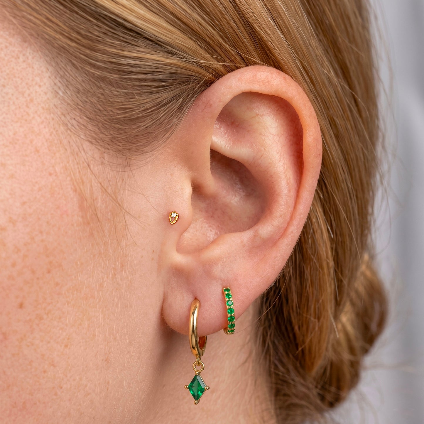 Tiny Teardrop Threaded Labret