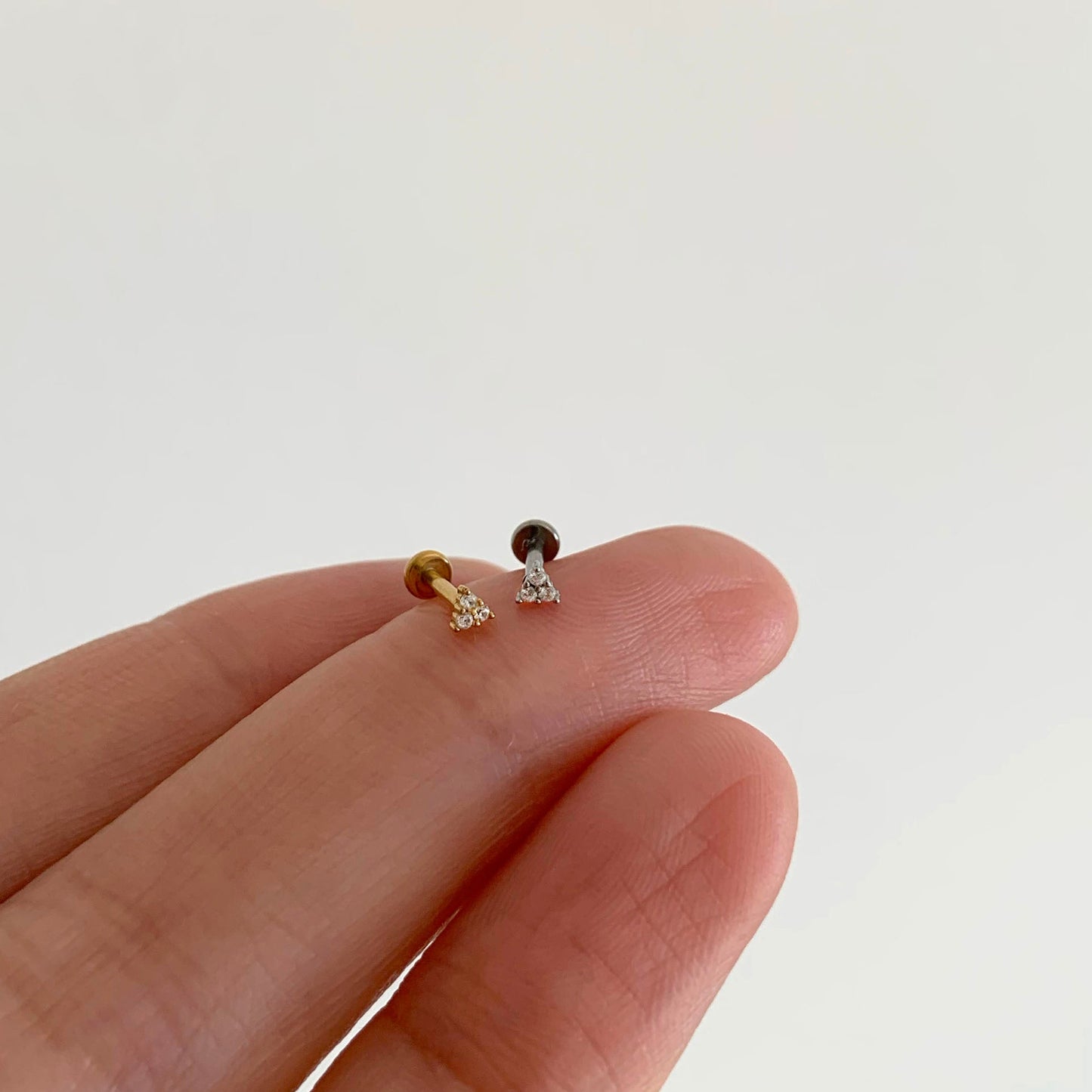 Tiny Trangle Push Pin