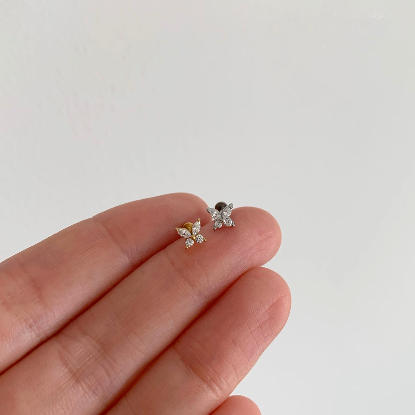 Butterfly Threaded Labret