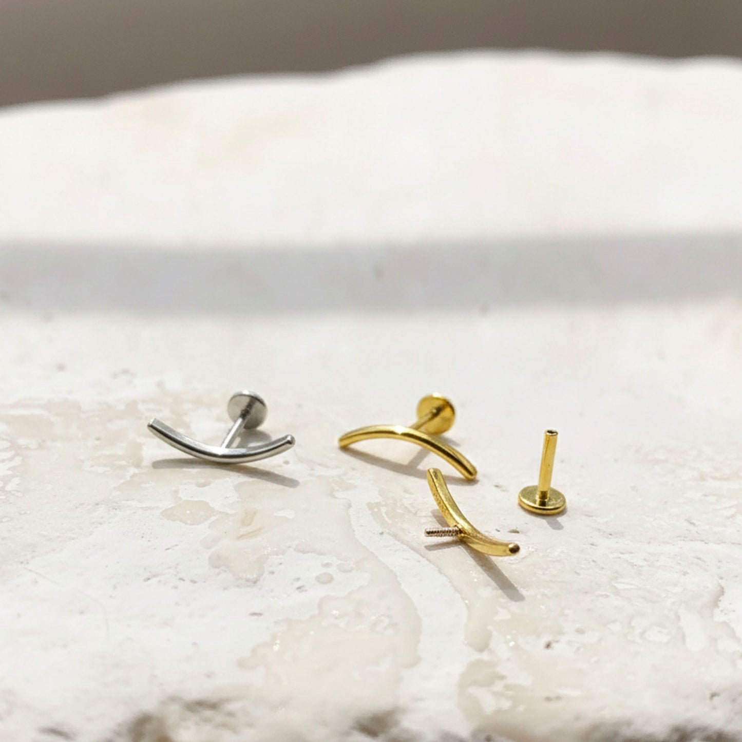 Bar Climber Threaded Labret
