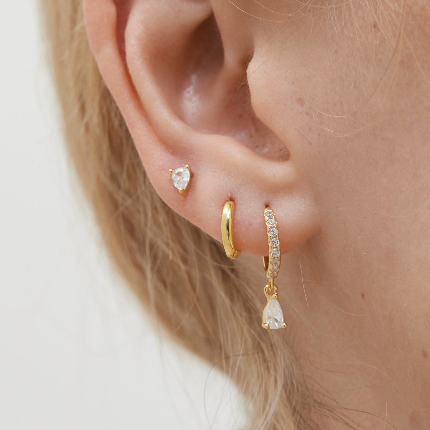 Pear Shape Dangle Set