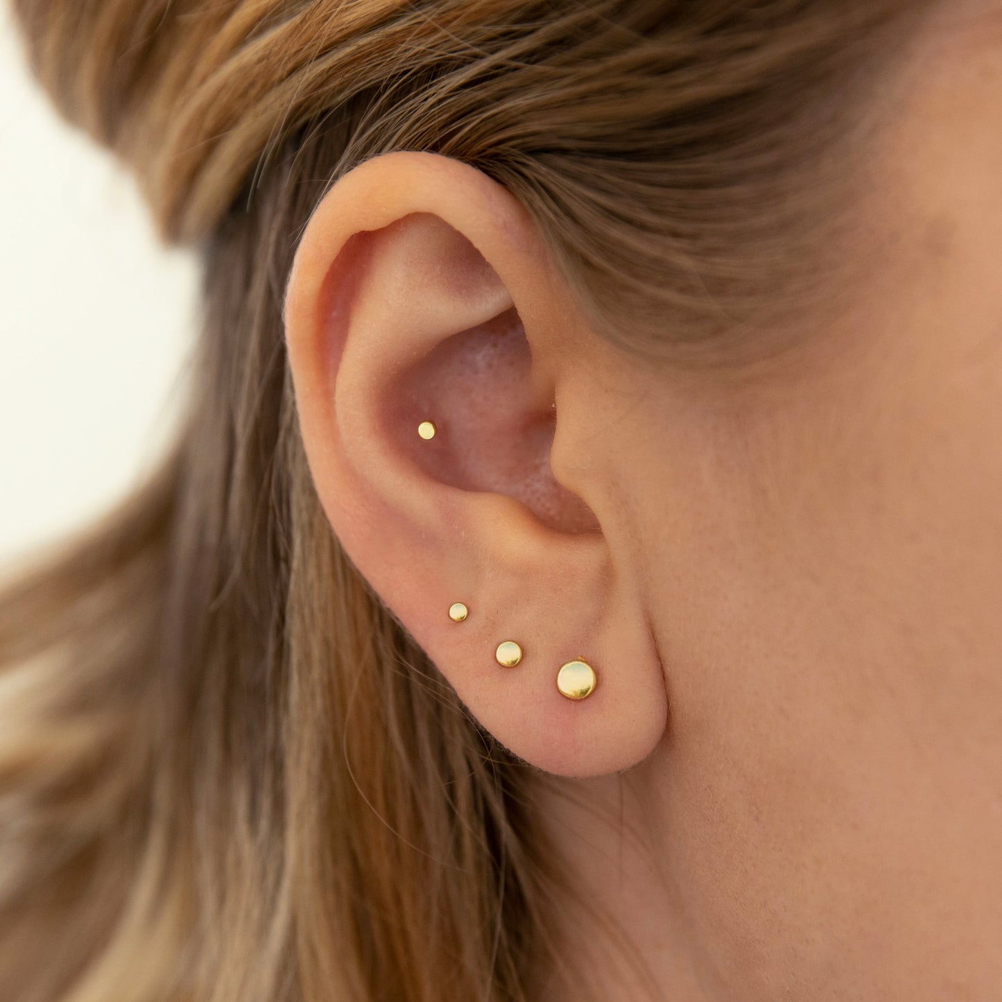 2mm~4mm Dainty Disc Studs