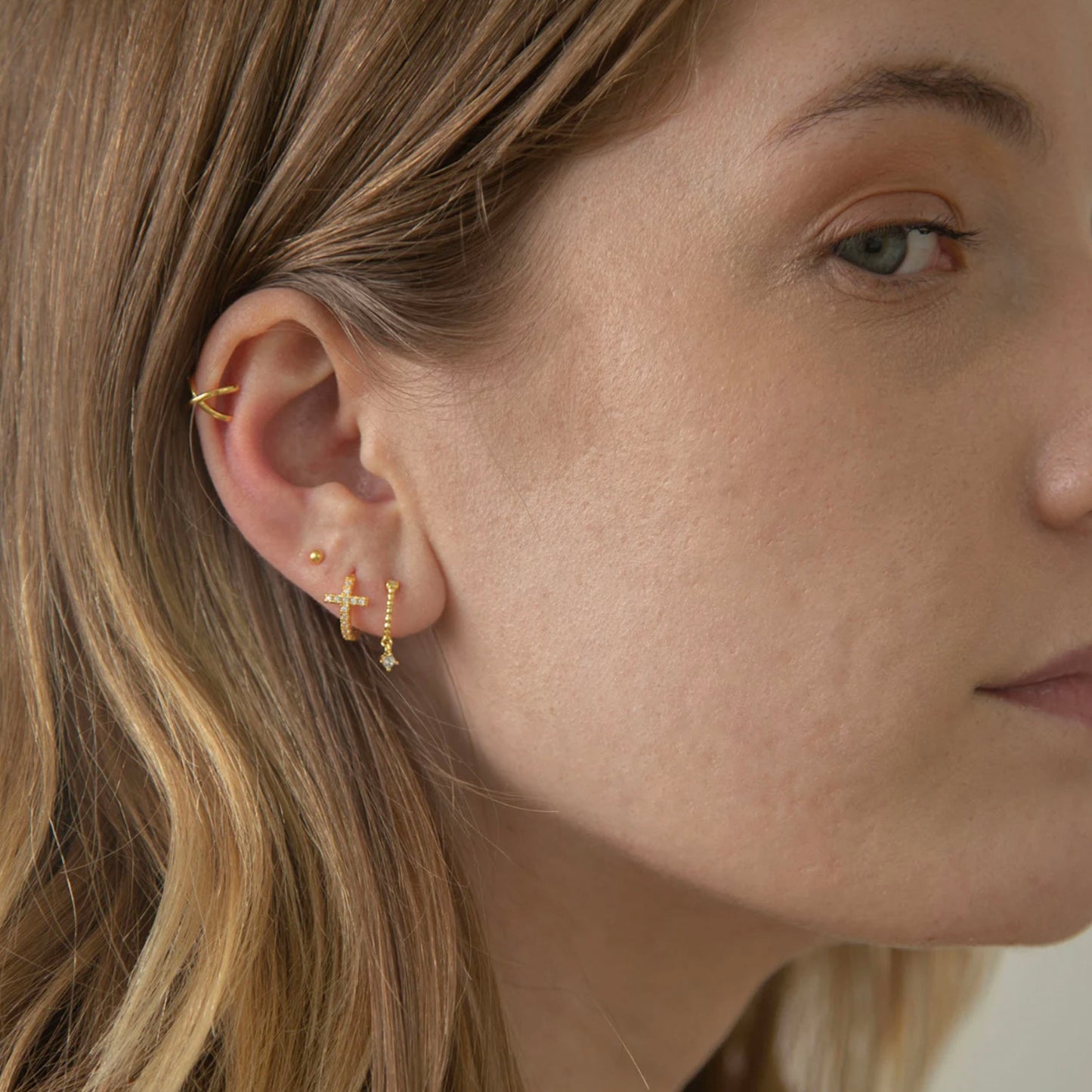 CZ Dangle Cable Hoop