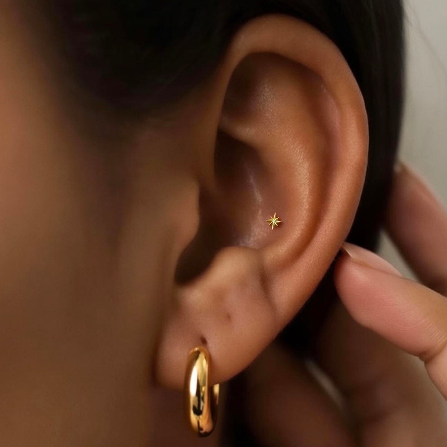 Starburst Threaded Labret