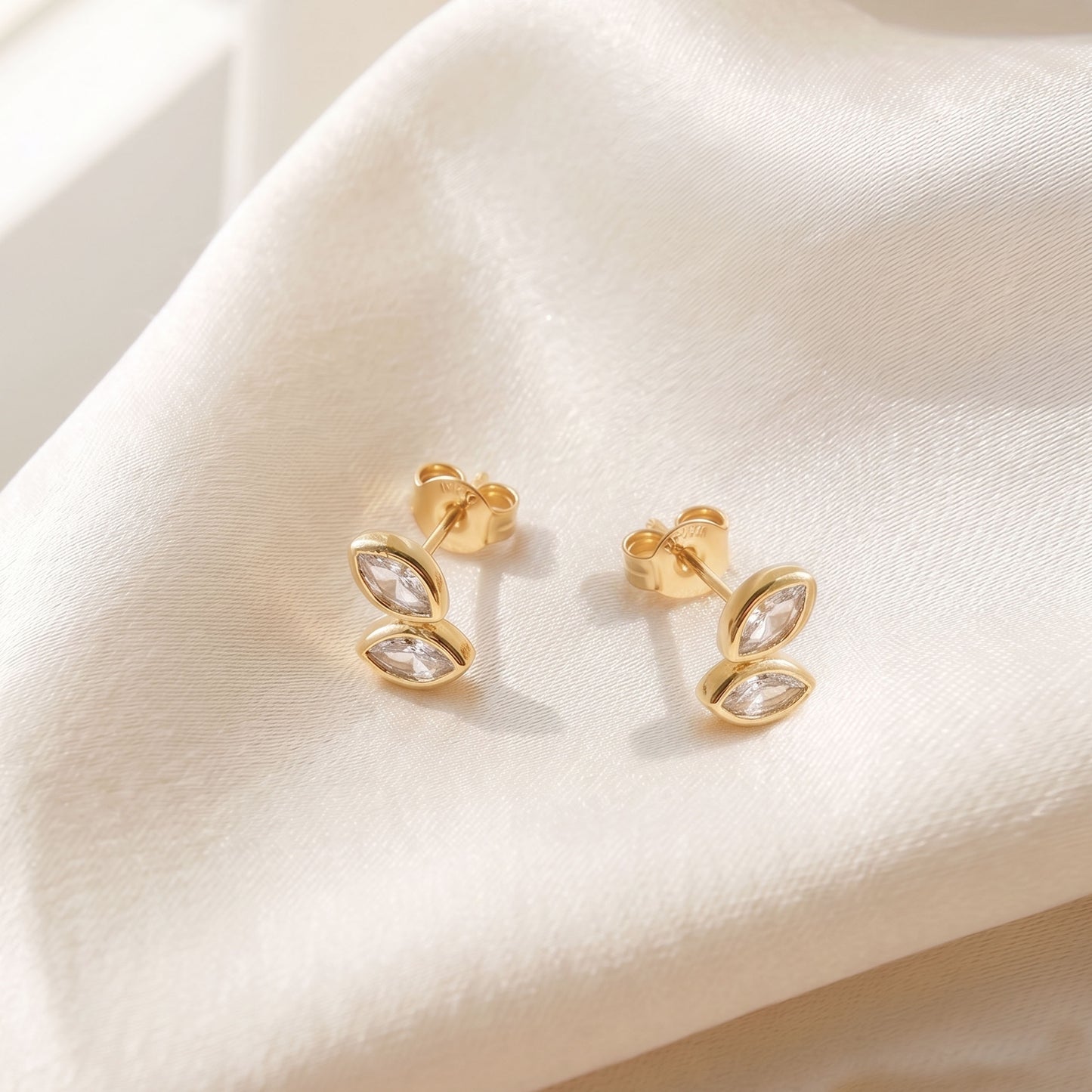Double Leaf Marquise Stud