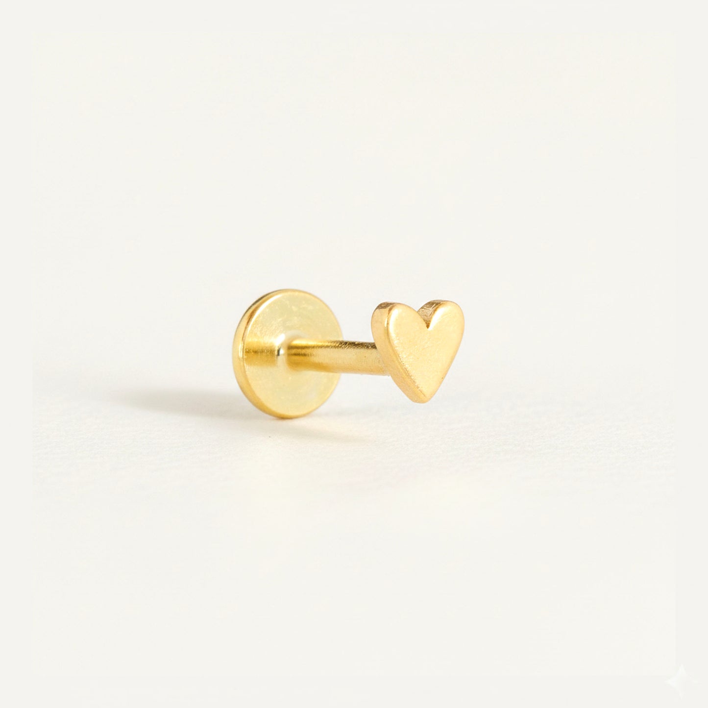 Heart Threaded Labret