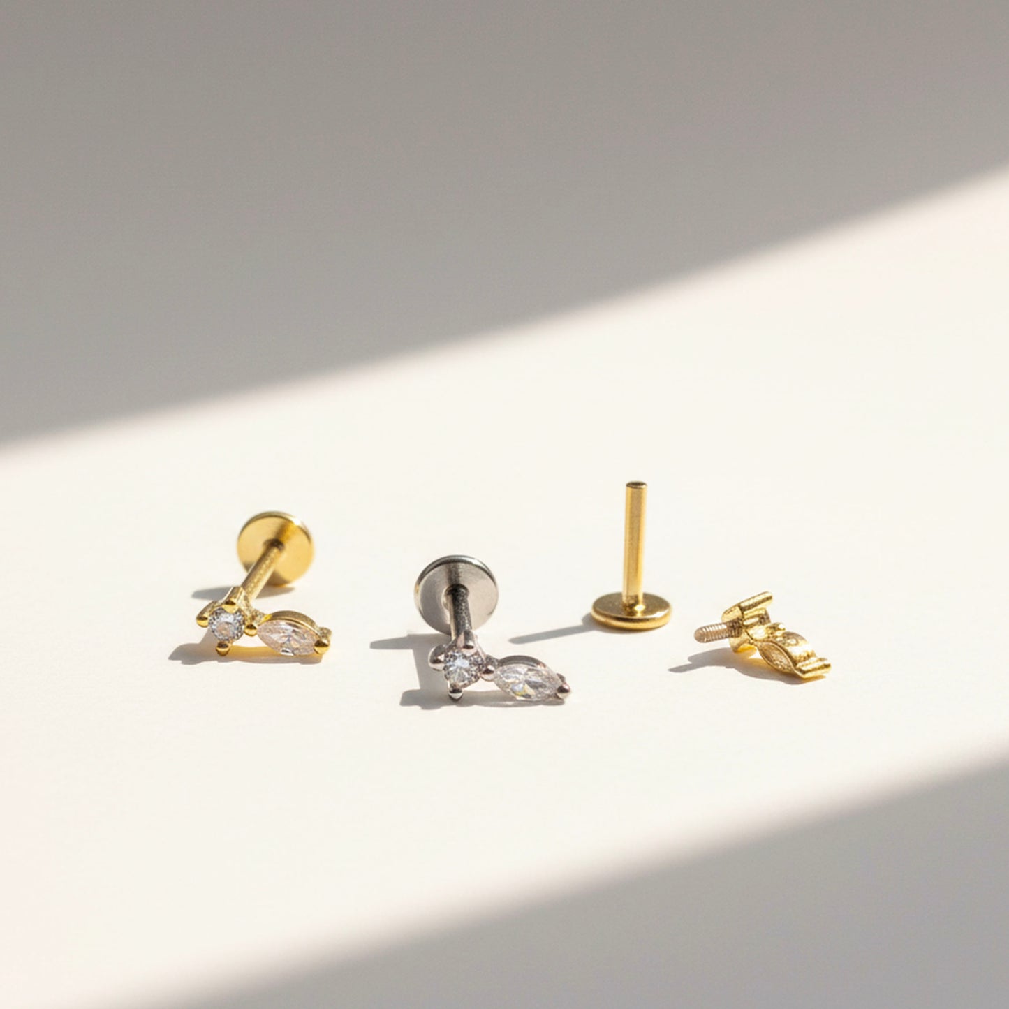 Round & Marquise Duo Threaded Labret