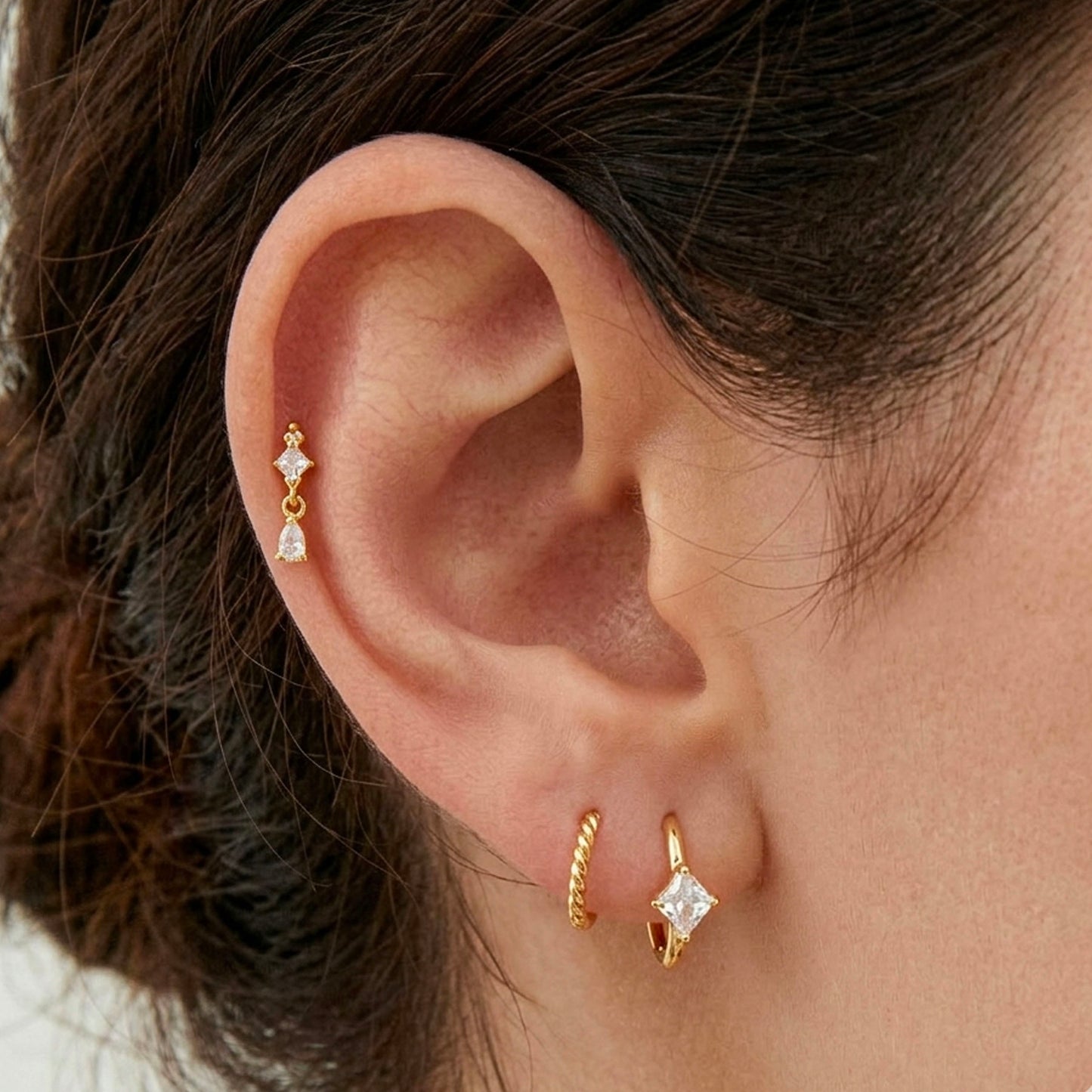 Triangle Ball Dangle stud