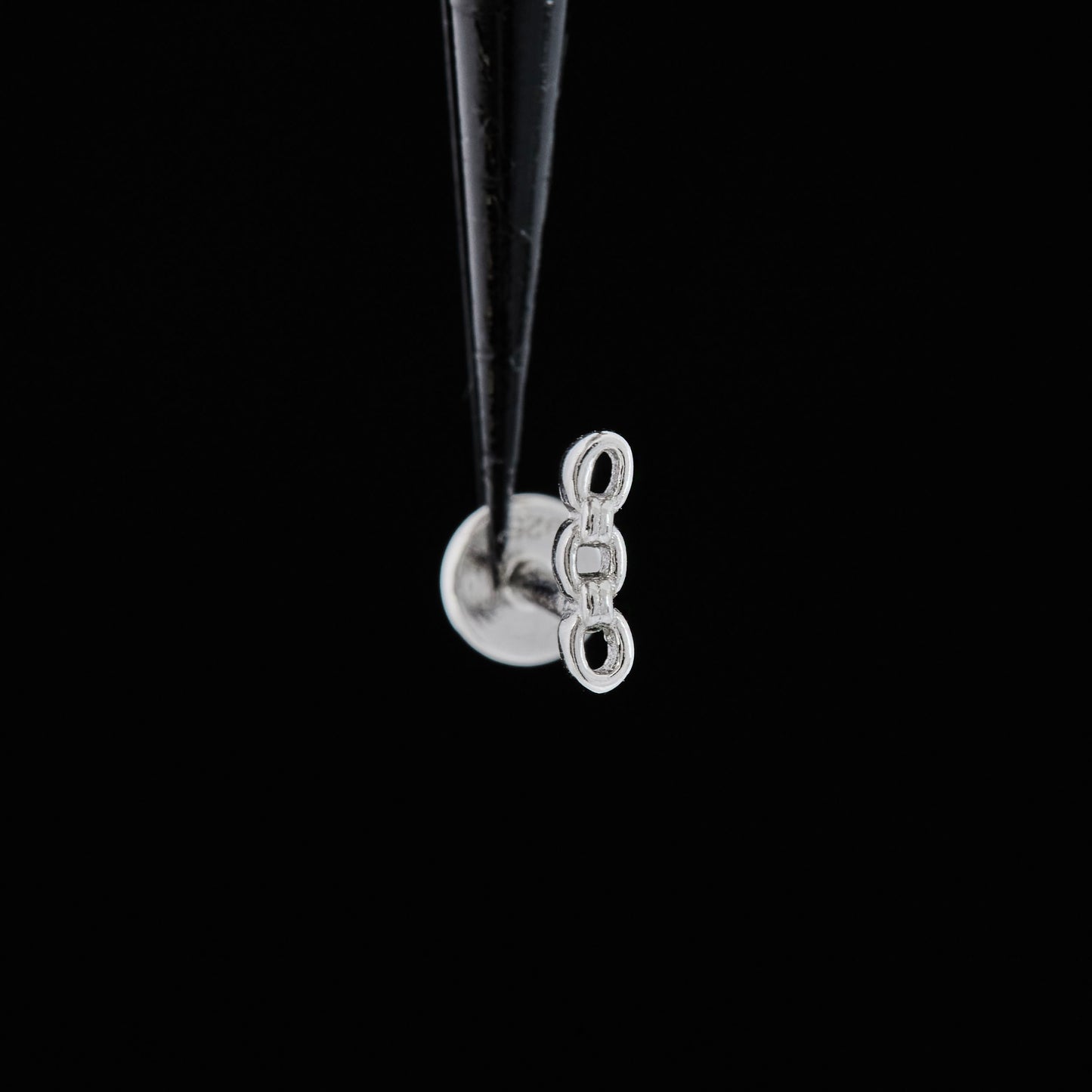 Chain Threaded Labret