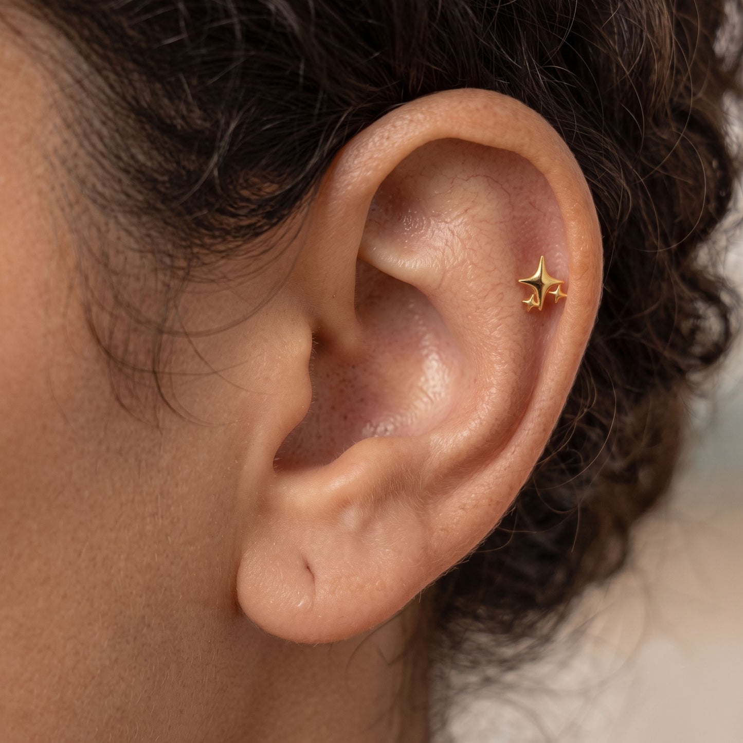 Spiky Star Threaded Labret