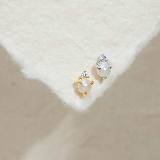 Pearl Stud