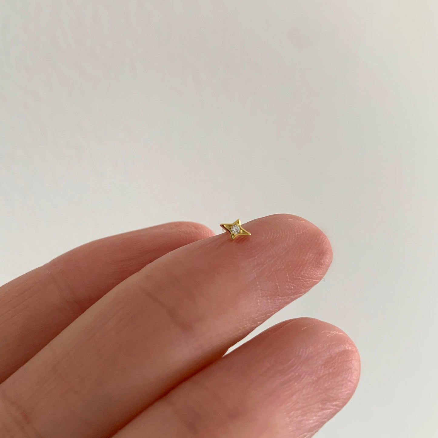 Tiny Star Stud