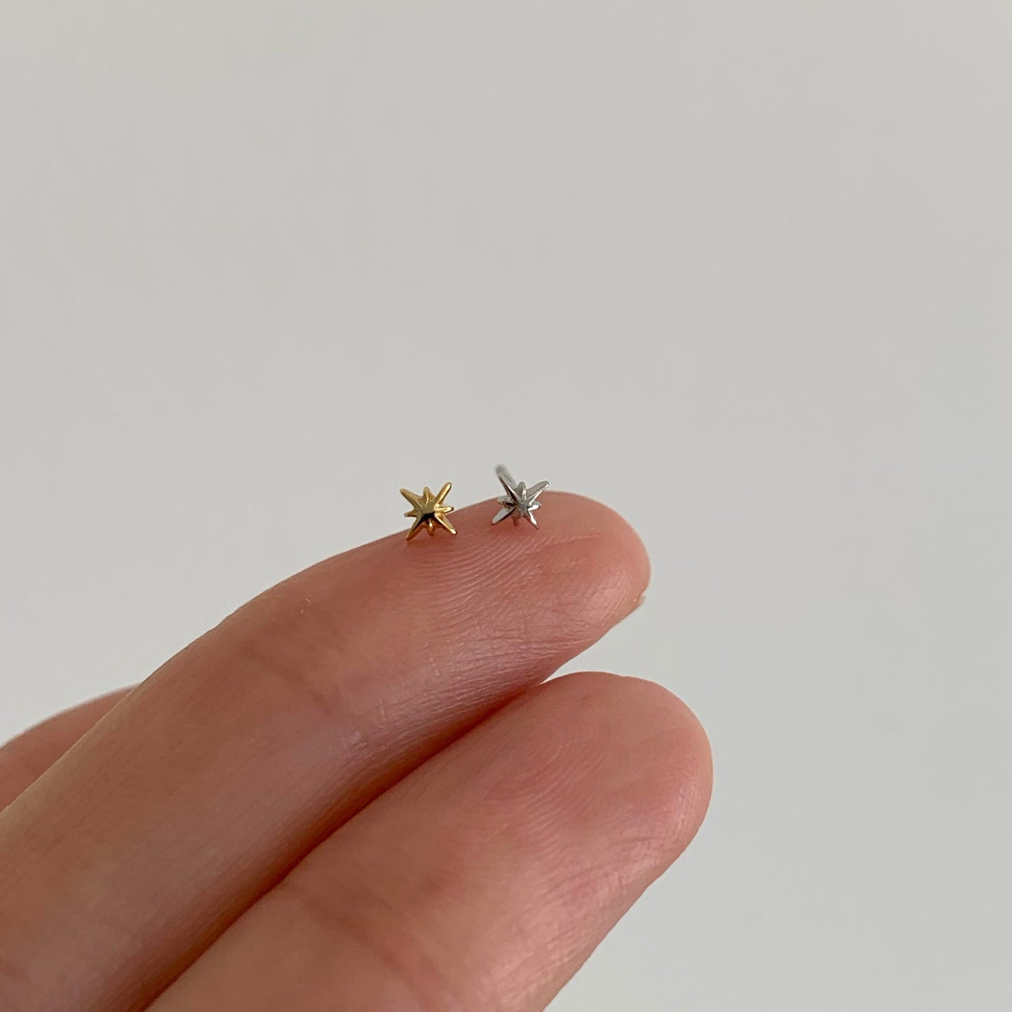 Tiny Starburst Stud