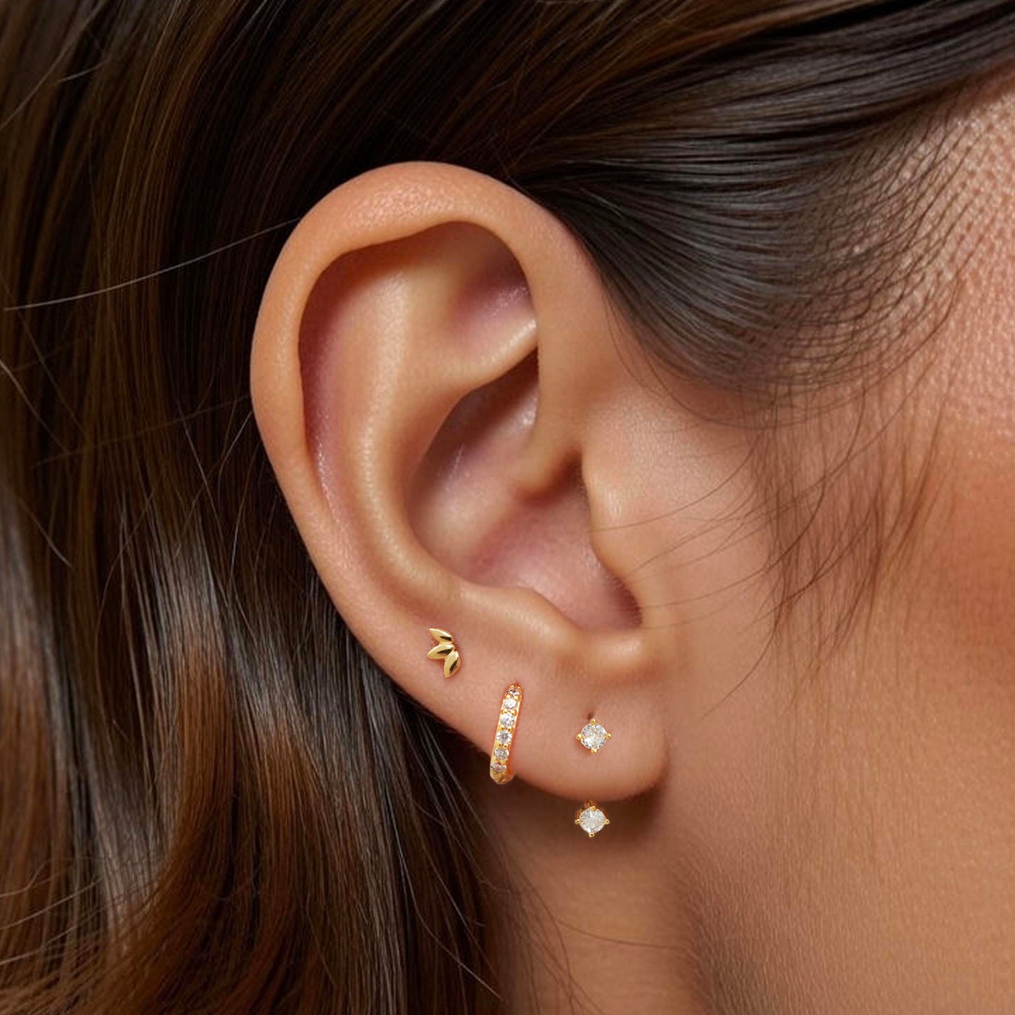 Tiny Lotus Threaded Labret
